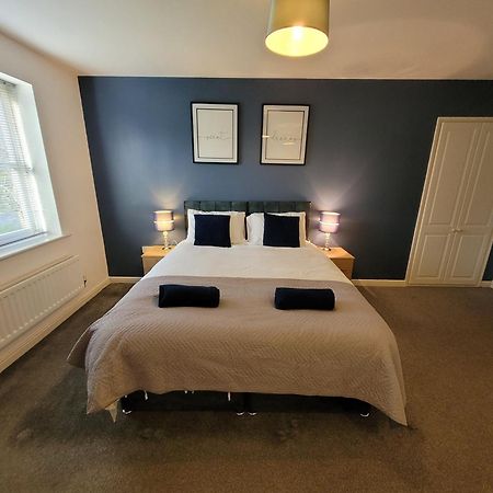 Catchpole Stays Abbey Field Apartment- A Lovely 2 Bed Apartment With Field Views Near Colchester Town Centre Exterior photo