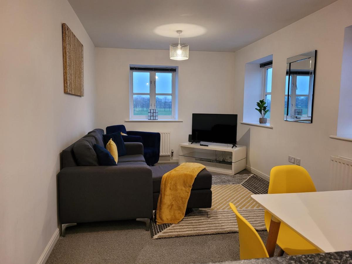 Catchpole Stays Abbey Field Apartment- A Lovely 2 Bed Apartment With Field Views Near Colchester Town Centre Exterior photo