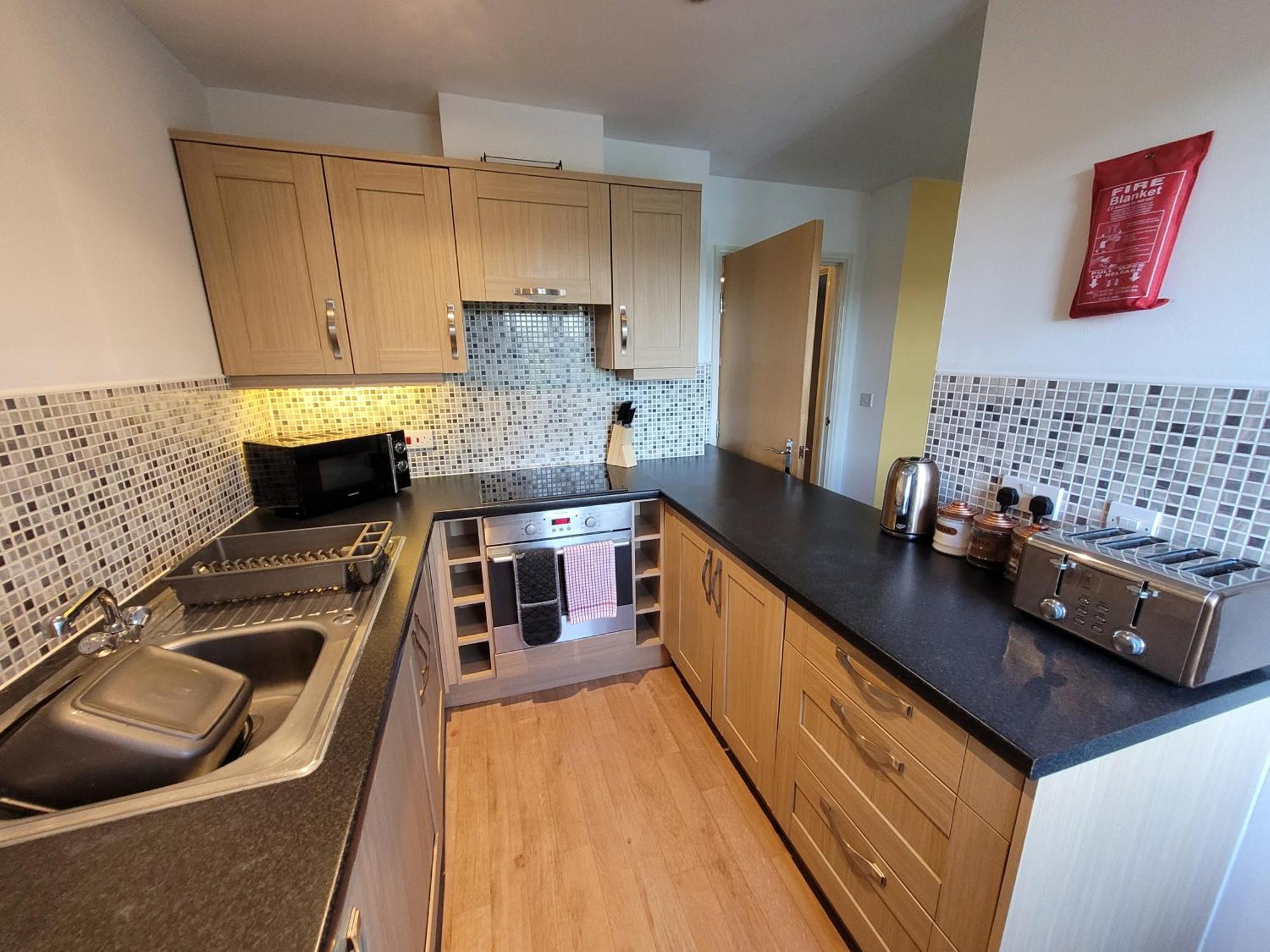 Catchpole Stays Abbey Field Apartment- A Lovely 2 Bed Apartment With Field Views Near Colchester Town Centre Exterior photo