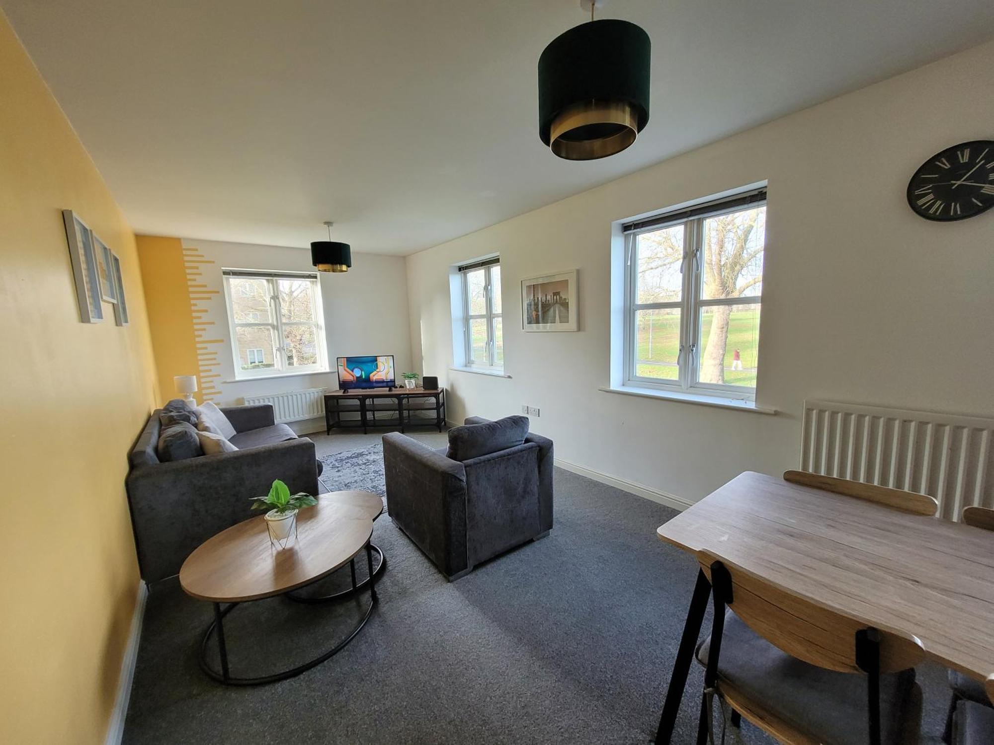 Catchpole Stays Abbey Field Apartment- A Lovely 2 Bed Apartment With Field Views Near Colchester Town Centre Exterior photo
